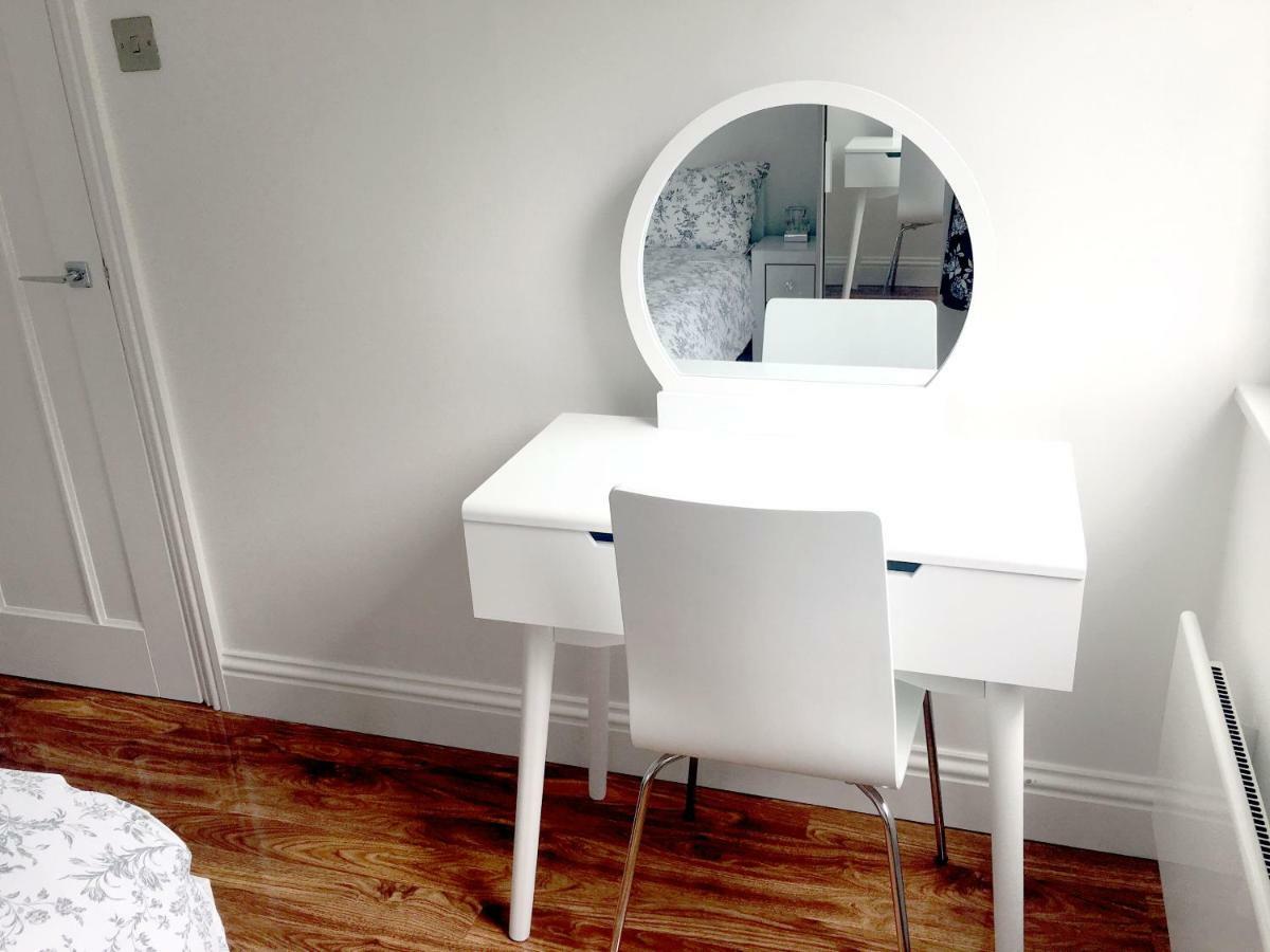 Superb Central Modern 3Bed 2Bath With Wifi, Trendy Fitzrovia W1 By Oxford Street Affable Informative Host 런던 외부 사진